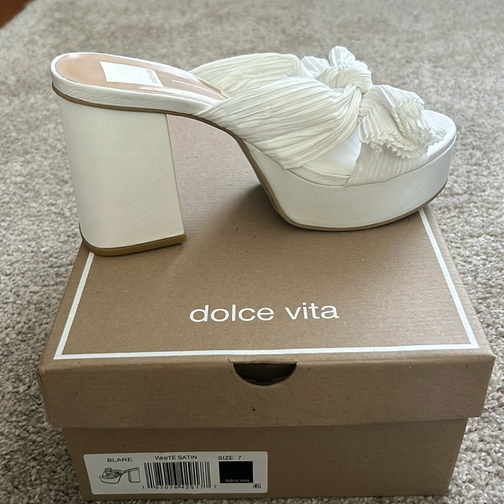 Dolce Vita White Satin Block heel with bow tie